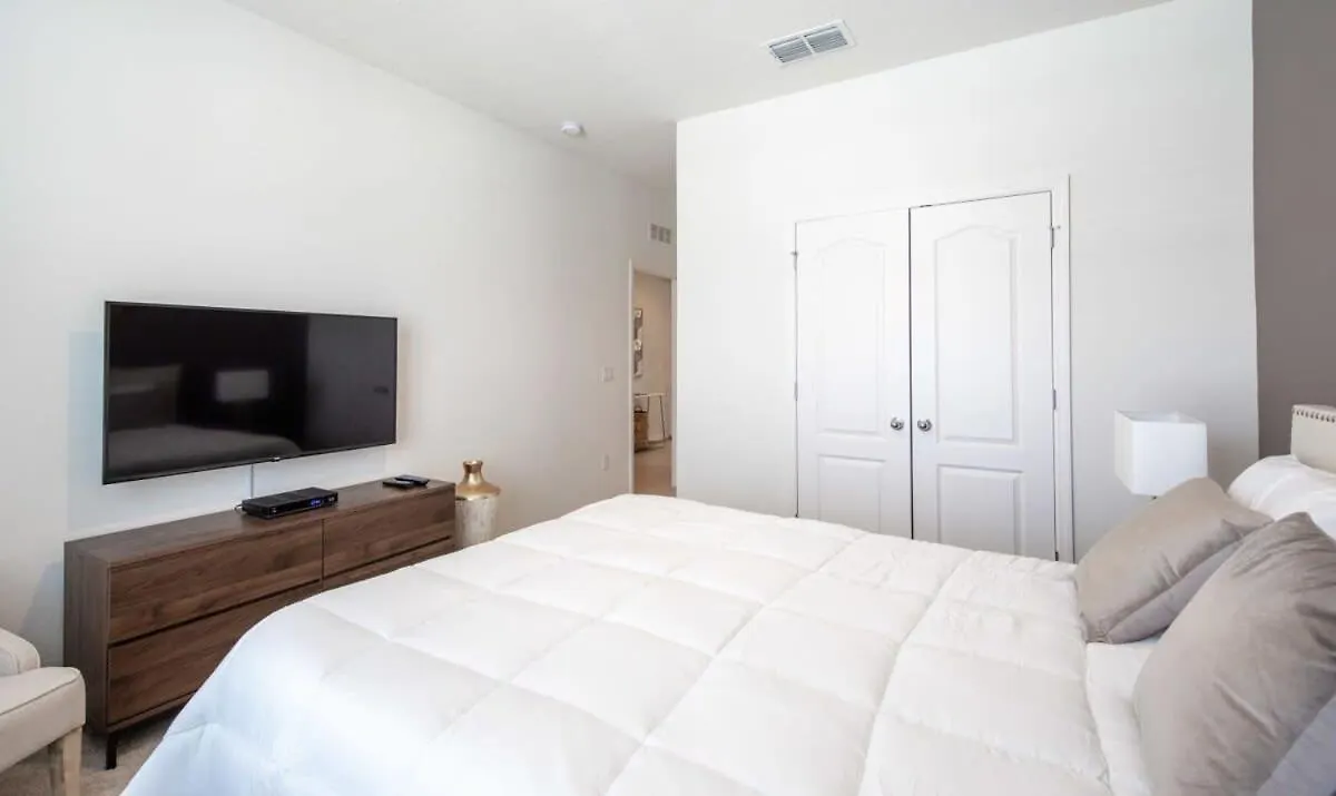 Holiday home Relaxing Pool Home Great Location-5268Oa Davenport
