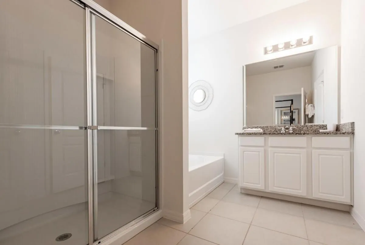 Relaxing Pool Home Great Location-5268Oa Davenport Holiday home