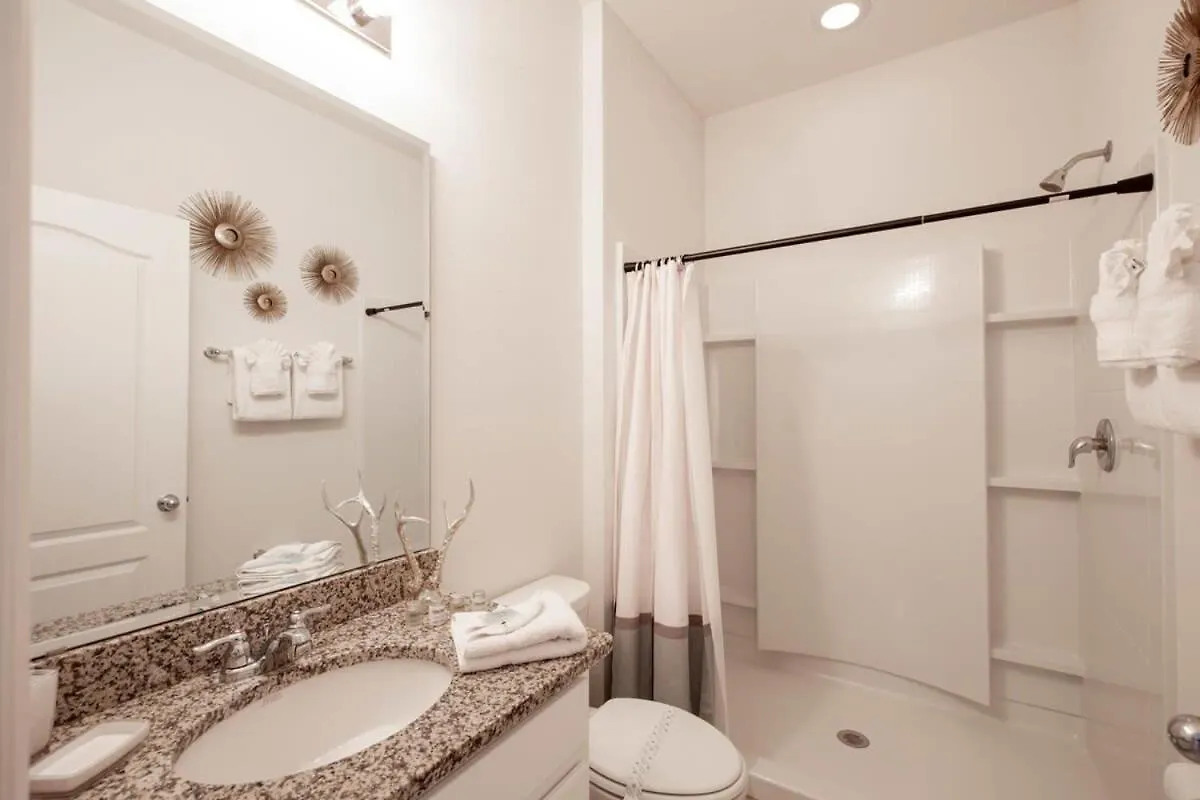 Relaxing Pool Home Great Location-5268Oa Davenport Holiday home