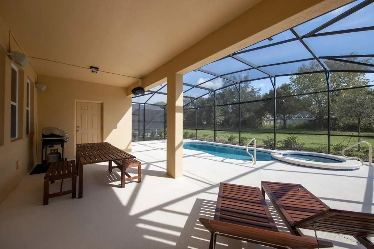 Relaxing Pool Home Great Location-5268Oa Davenport Holiday home