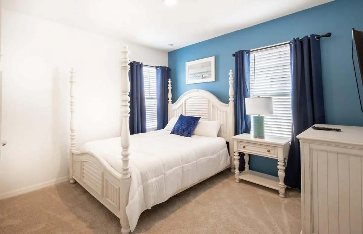 Relaxing Pool Home Great Location-5268Oa Davenport Holiday home
